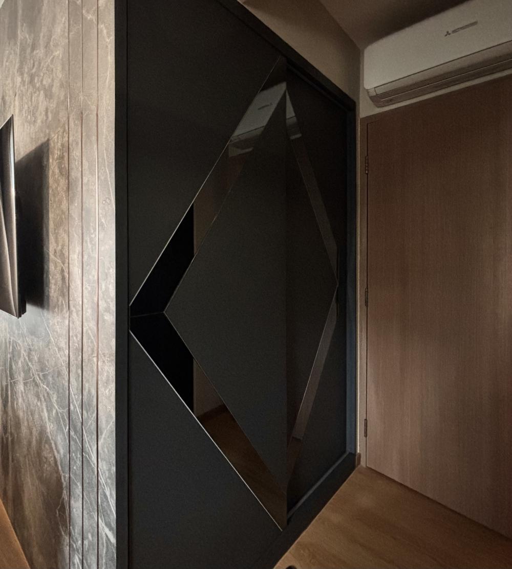 Modern Bedroom with Feature Wall and Mirror