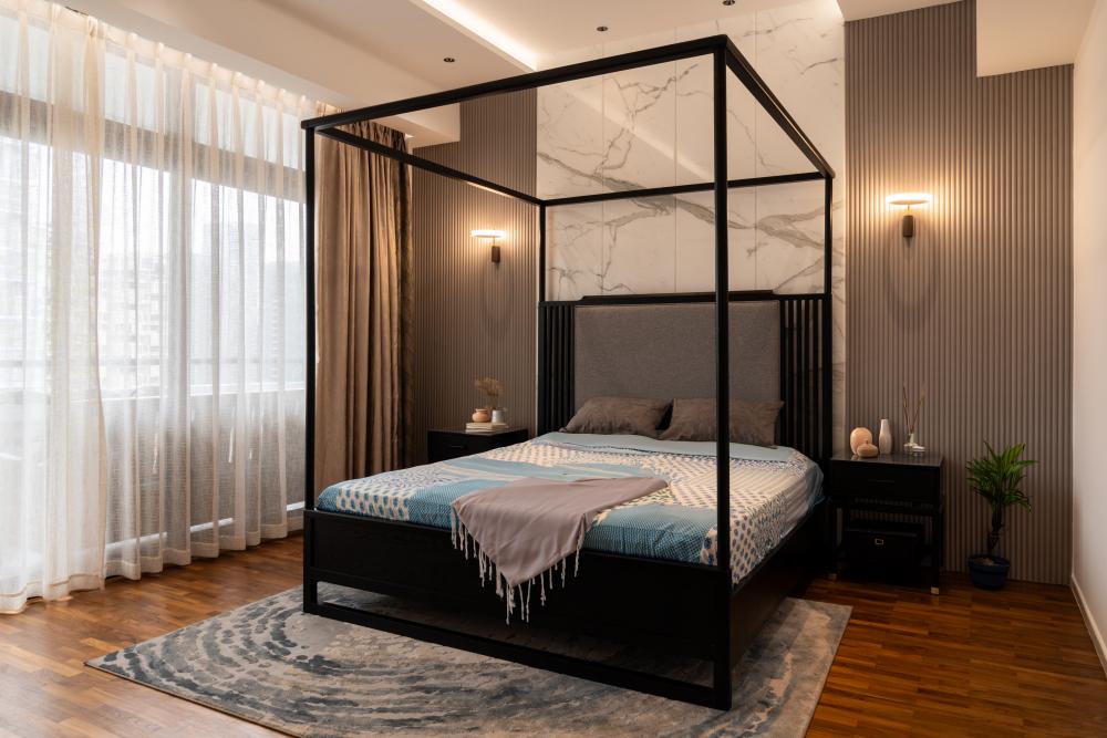 Modern Bedroom with Homogeneous Tiles and Parquet Floor