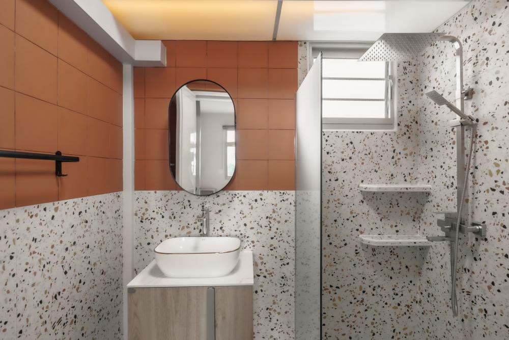Modern Bathroom with Homogeneous Tiles and Mirror