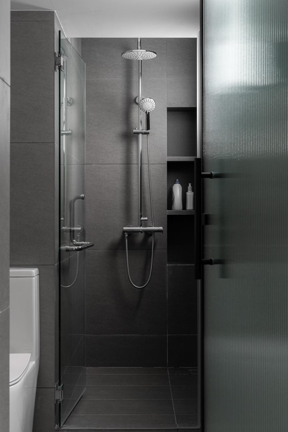 Modern Bathroom with Shower Screen and Rainshower
