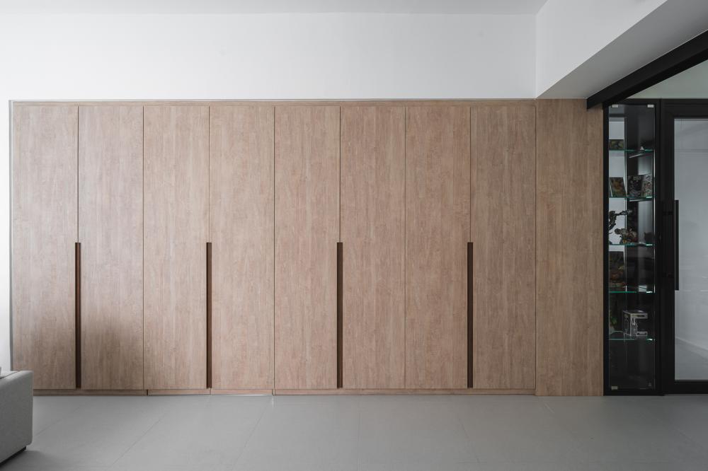 Modern Bedroom with Wardrobe and Bedroom Dresser