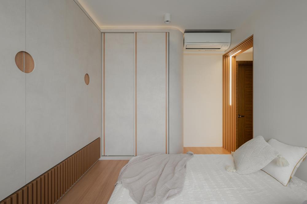 Asian Bedroom with Wardrobe and Lighting