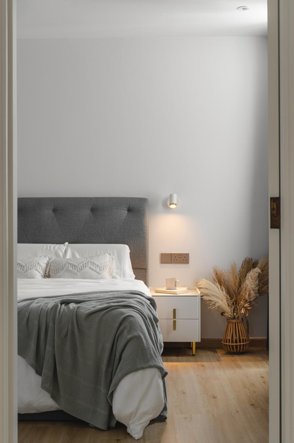 Scandinavian Bedroom with Vinyl Flooring and Bedside Table