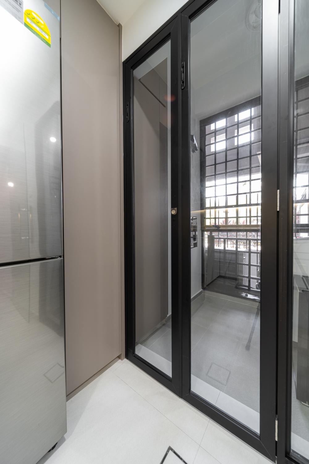 Contemporary Service Yard with Glass Door and Washing Machine