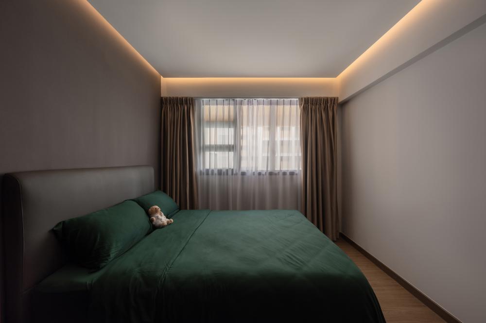 Vintage Bedroom with Wood Flooring and Cove Lighting