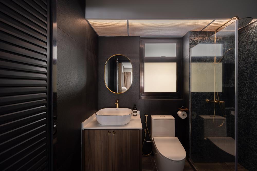Vintage Bathroom with Countertop and Homogeneous Tiles