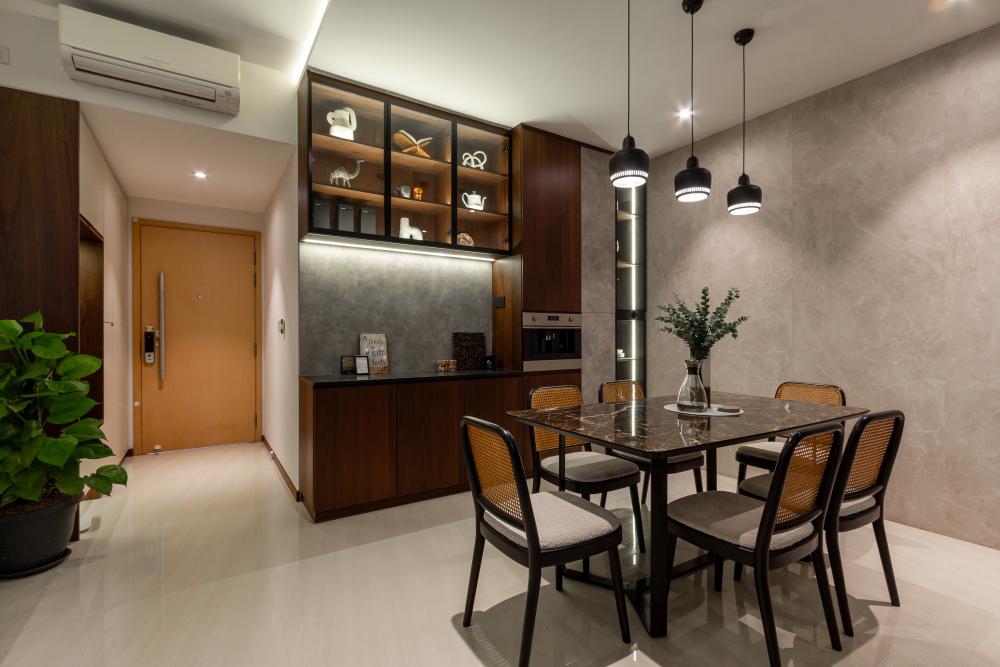 Modern Dining Room with Drop Light and Dining Table