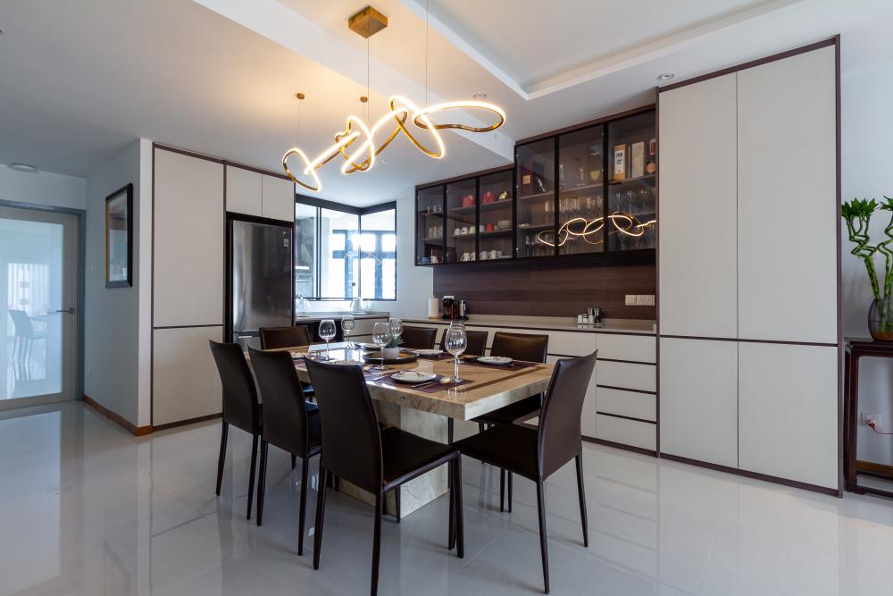Modern Dining Room with Drop Light and Dining Table