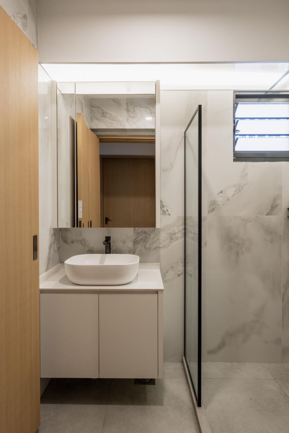 Modern Bathroom with Mirror and Shower Screen
