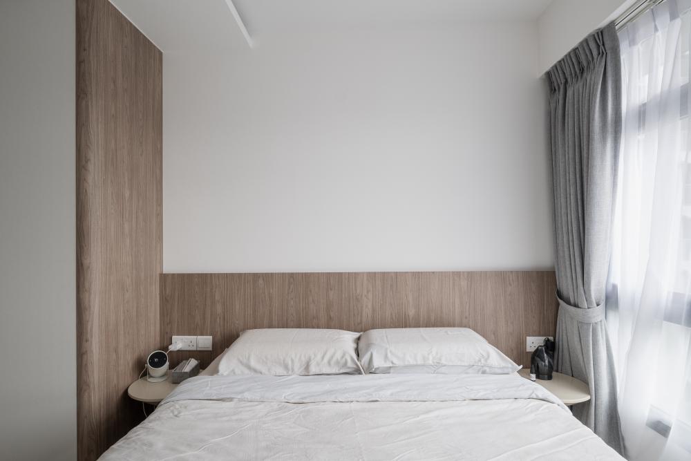 Modern Bedroom with Wardrobe and Bed