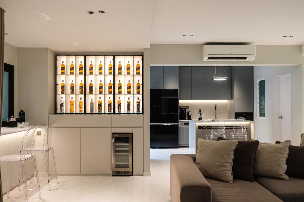 Modern Kitchen with Kitchen Island and Open Kitchen