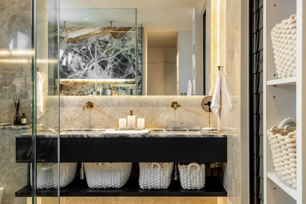 Eclectic Bathroom with Countertop and Marble Floor