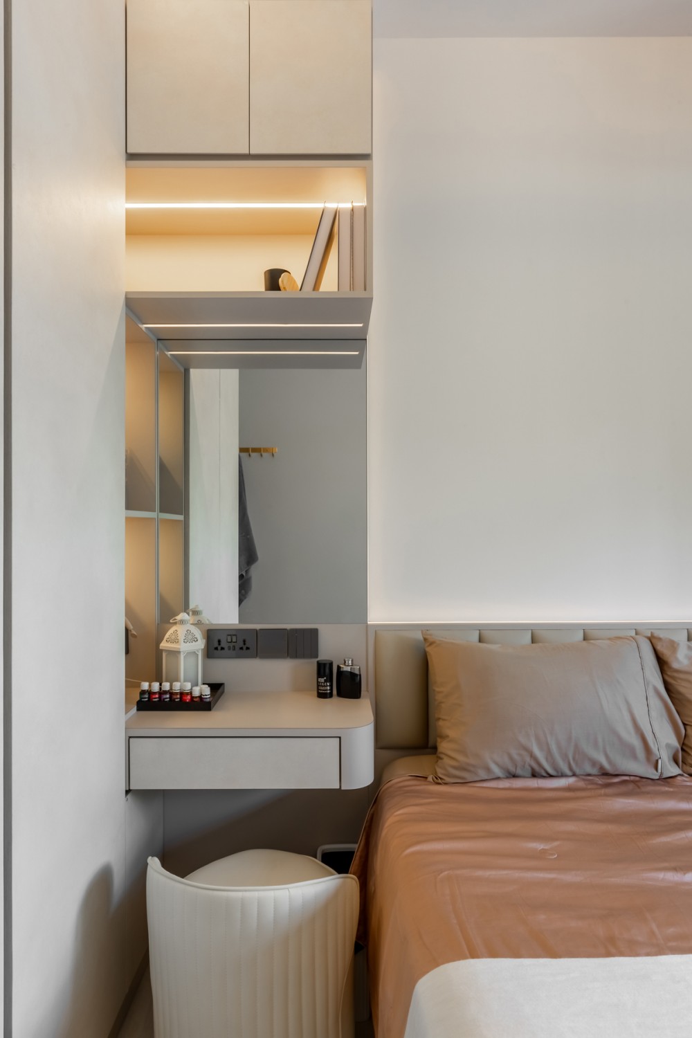 Modern Bedroom with Mirror and Wardrobe