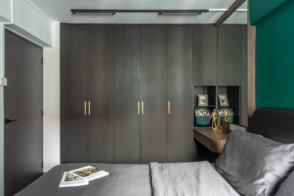 Modern Bedroom with Mirror and Wardrobe