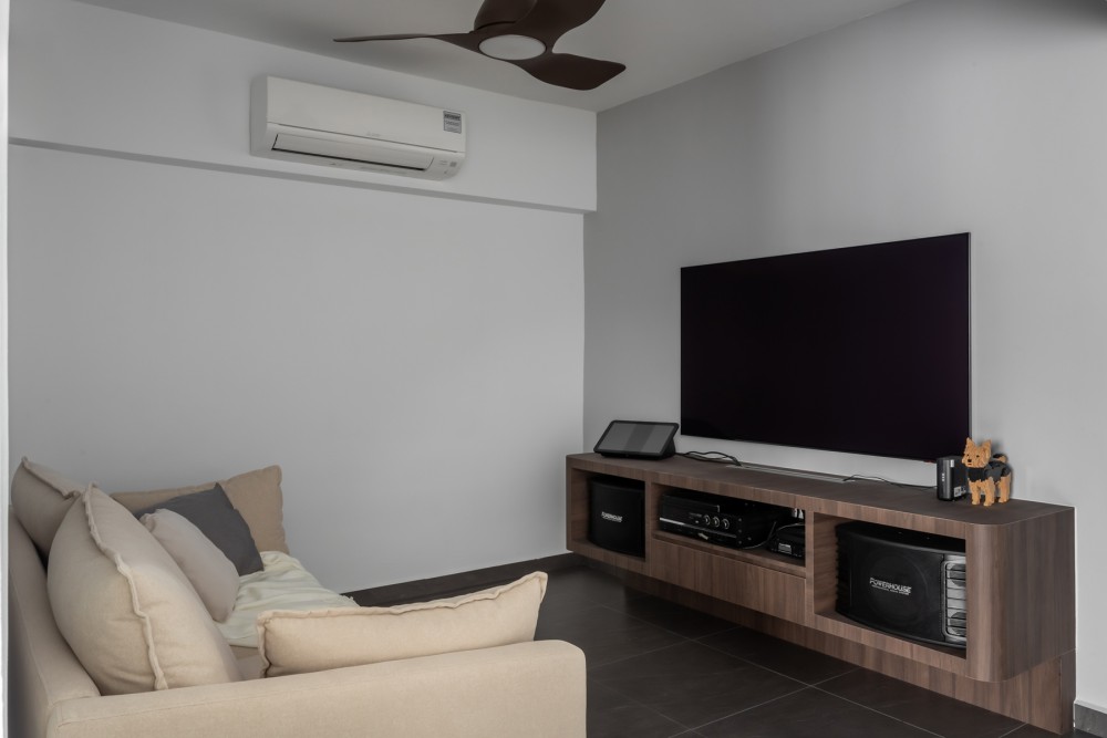 Modern Living Room with TV Console and Ceiling Fan