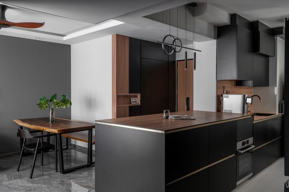 Contemporary Kitchen with Countertop and Kitchen Island