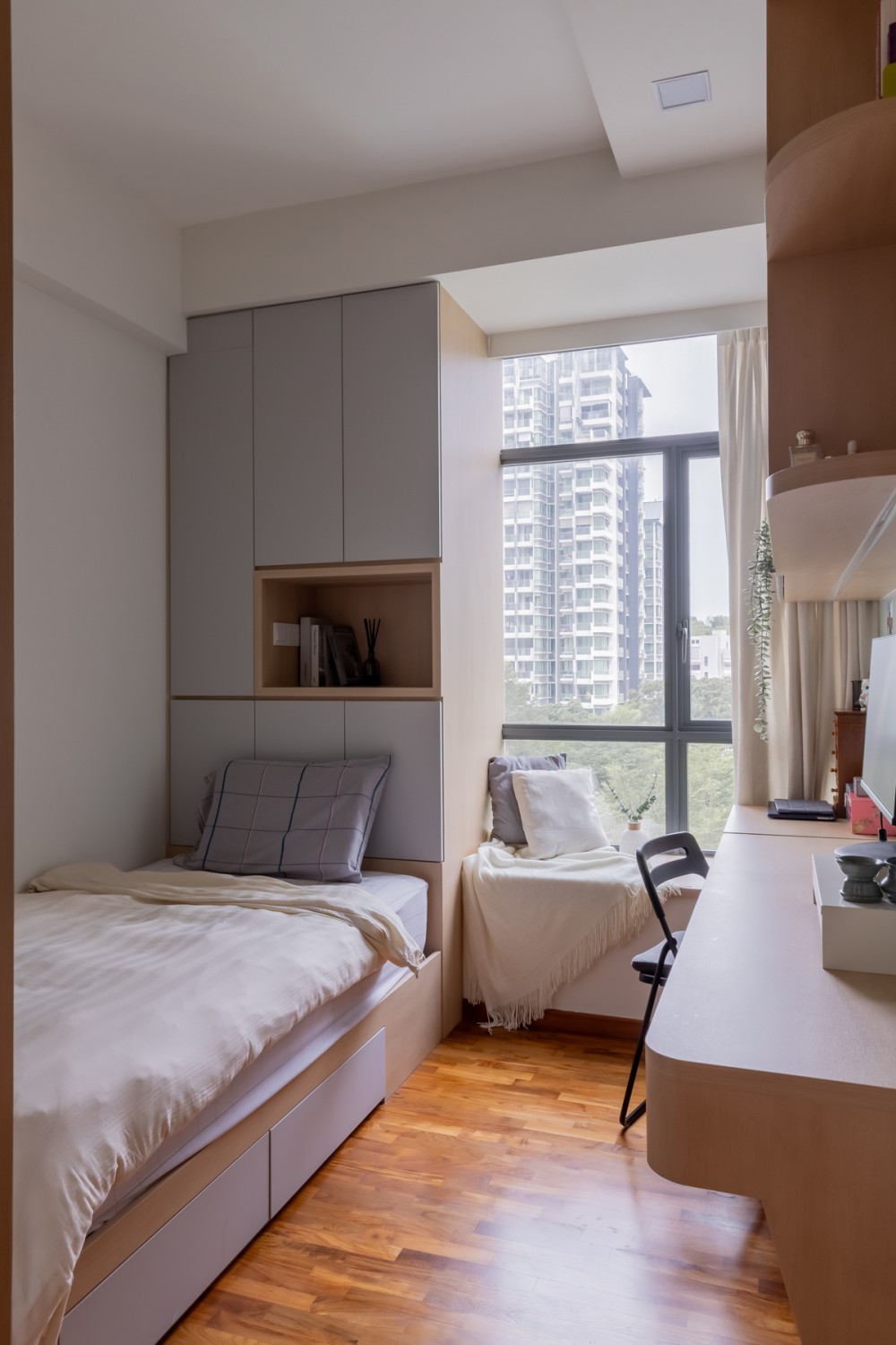 Contemporary Bedroom with Bay Window and Built-in Bed