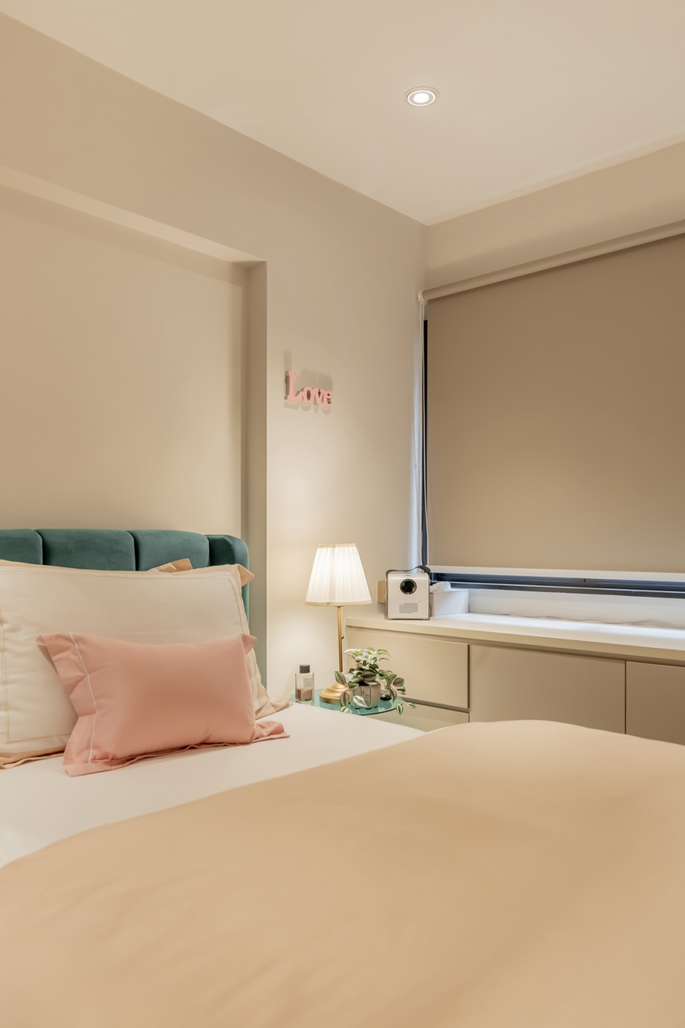 Modern Bedroom with Curtain and Downlights