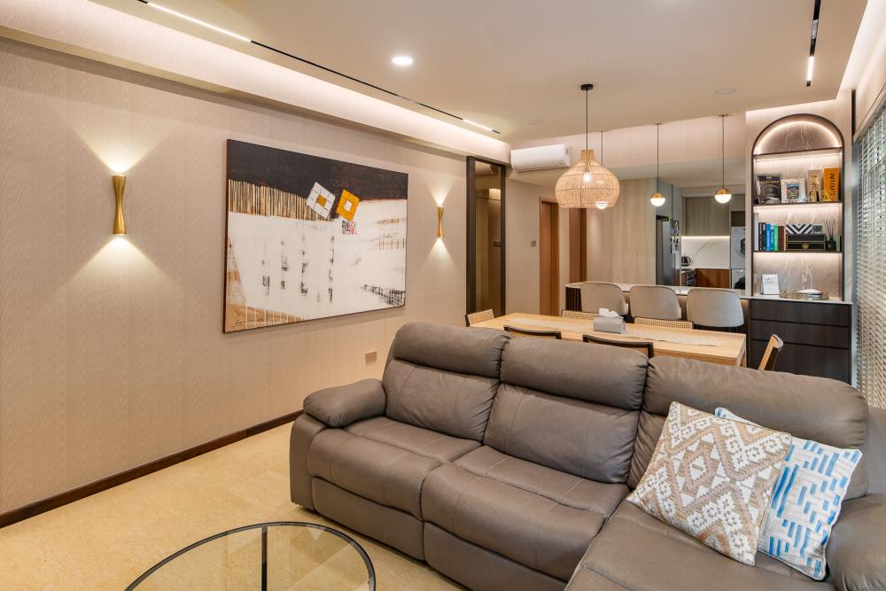 Eclectic Living Room with Cove Lighting and Drop Ceiling