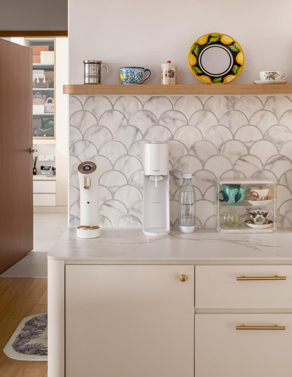 Scandinavian Kitchen with Herringbone Tiling and Open Kitchen