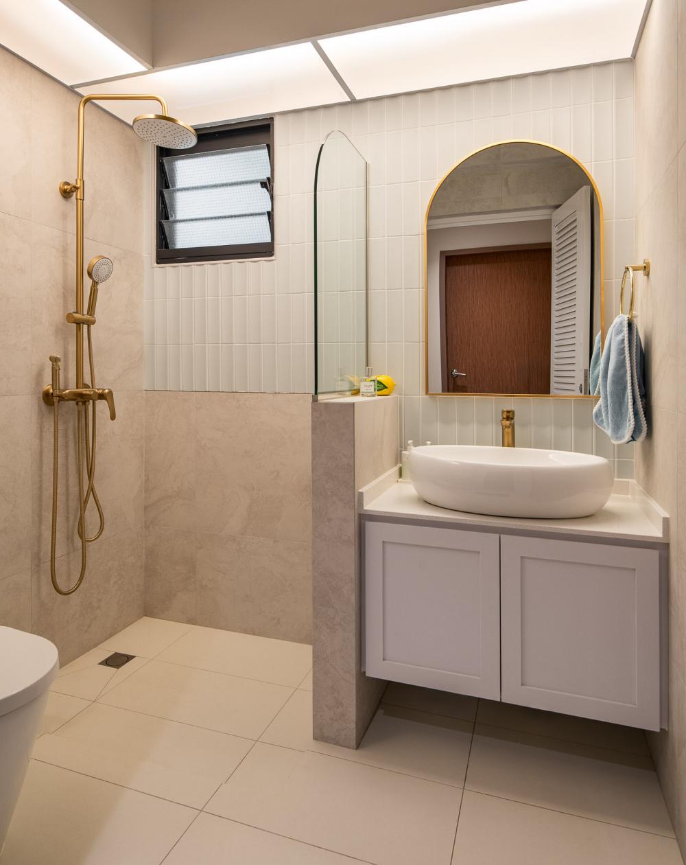 Scandinavian Bathroom with Countertop and Homogeneous Tiles