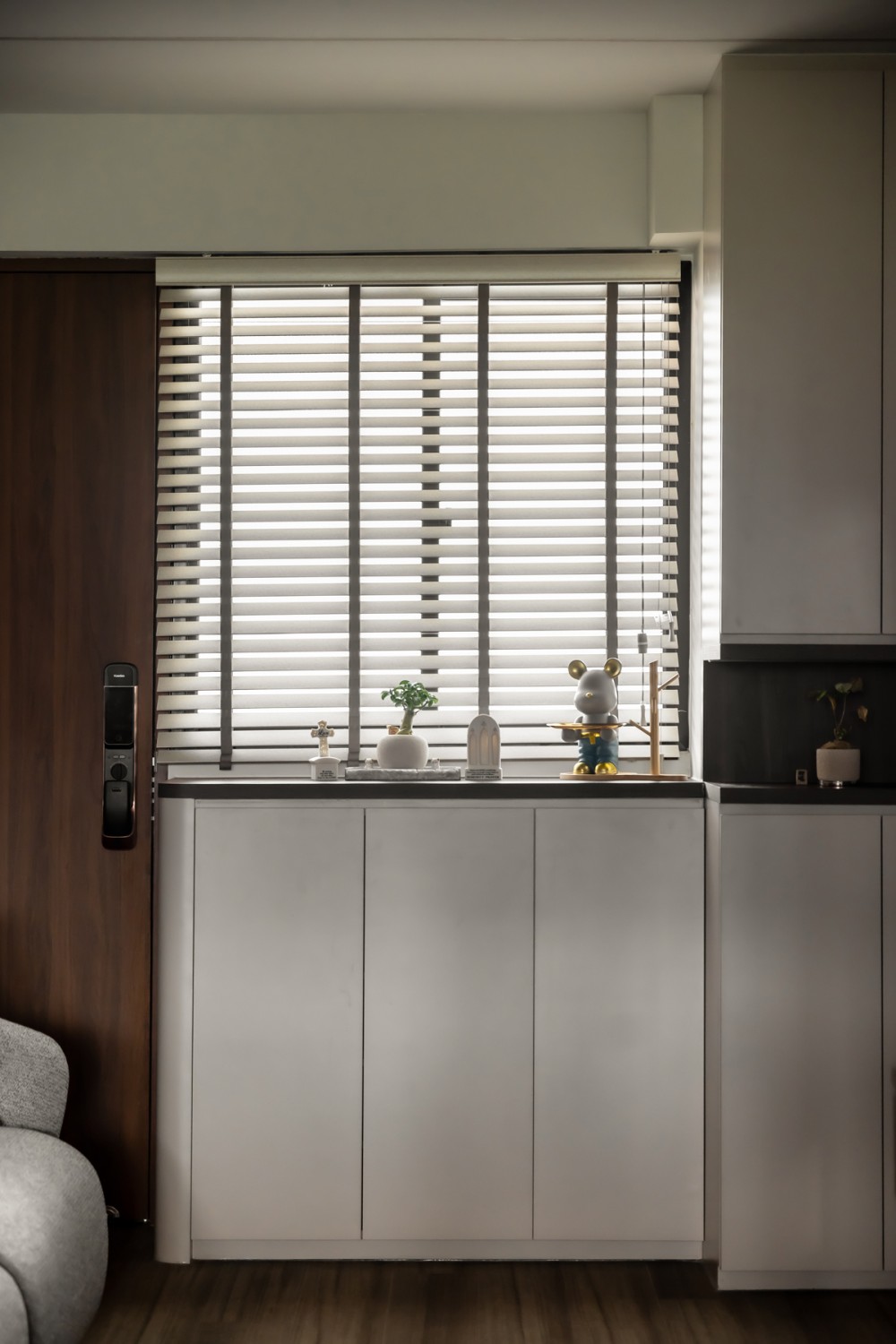 Contemporary Living Room with Storage Cabinets and Display Cabinets
