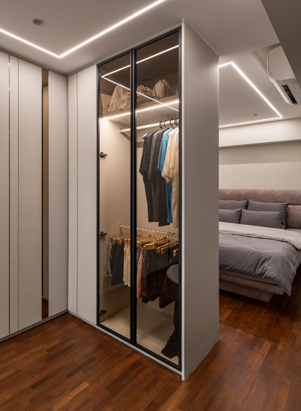 Contemporary Bedroom with Platform Bed and Wardrobe
