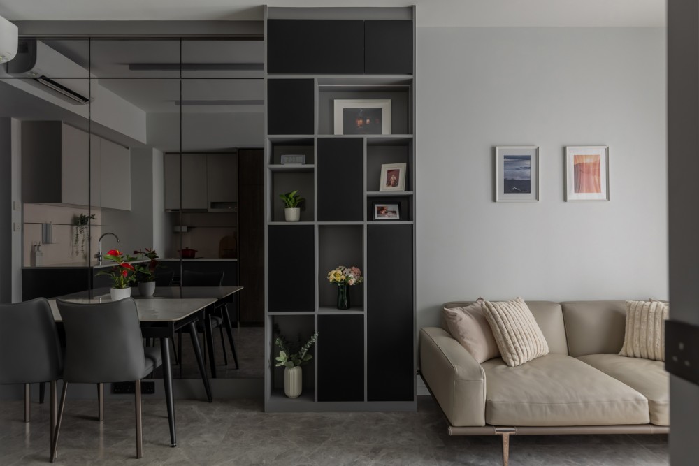 Modern Living Room with Sofa and Dining Table