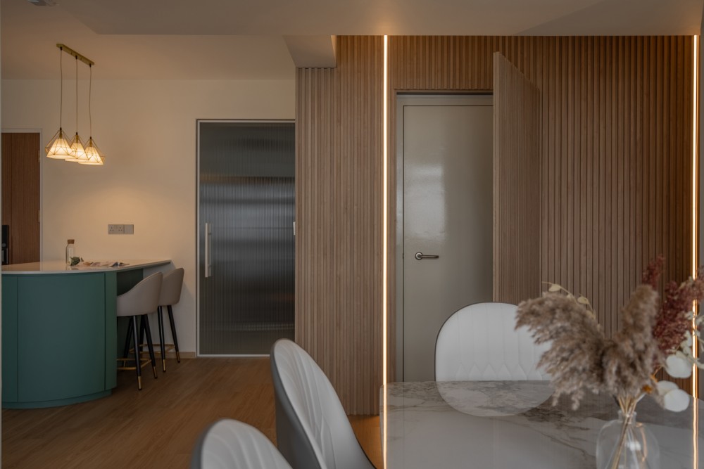 Scandinavian Dining Room with Feature Wall and Kitchen Island