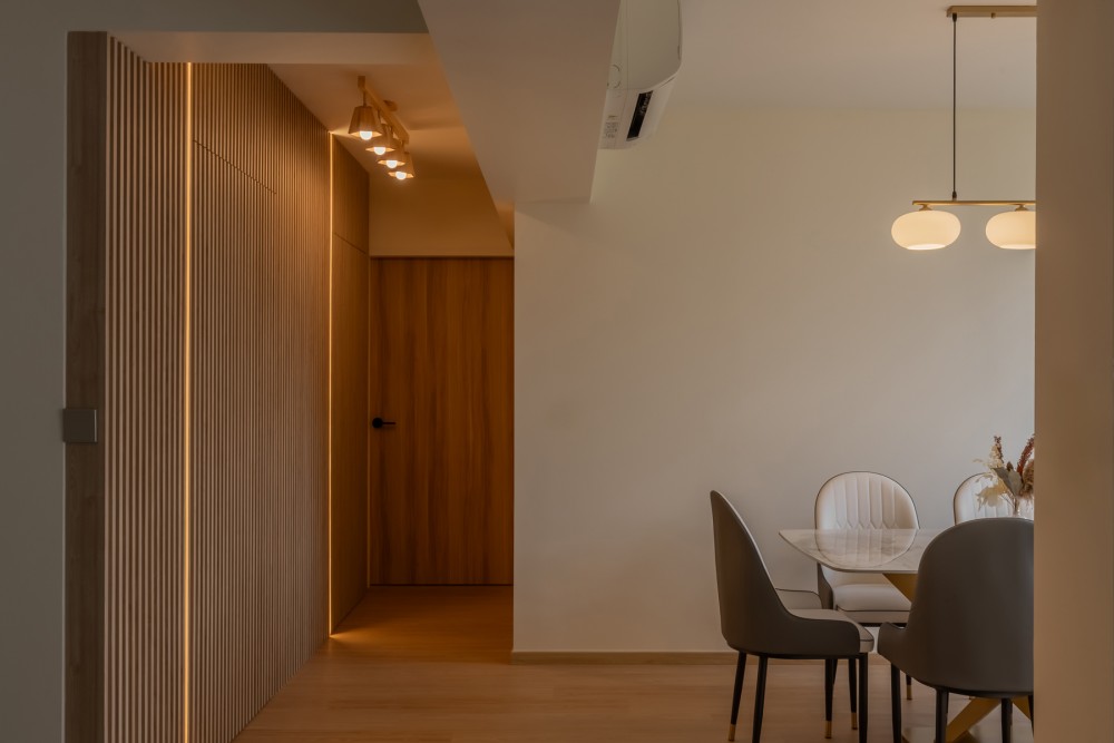 Scandinavian Dining Room with Feature Wall and Dining Table