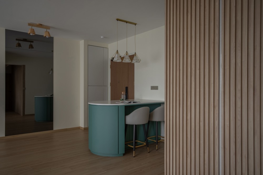 Scandinavian Entryway with Feature Wall and Mirror