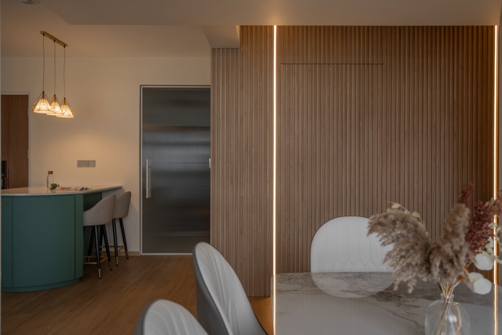 Scandinavian Dining Room with Feature Wall and Kitchen Island