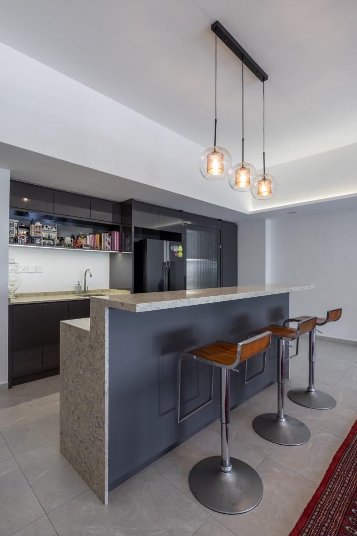 Asian Home Bar with Countertop and Bar Counter