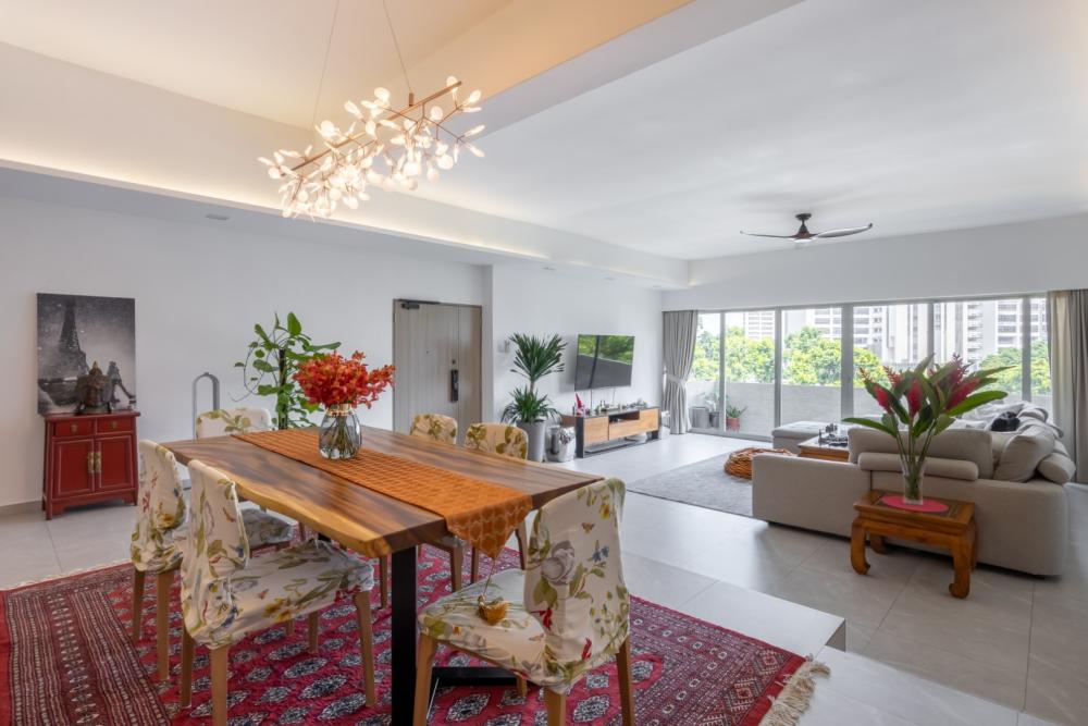 Asian Dining Room with Tableware and Drinkware