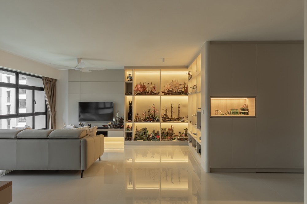Modern Living Room with Feature Wall and Ceiling Fan