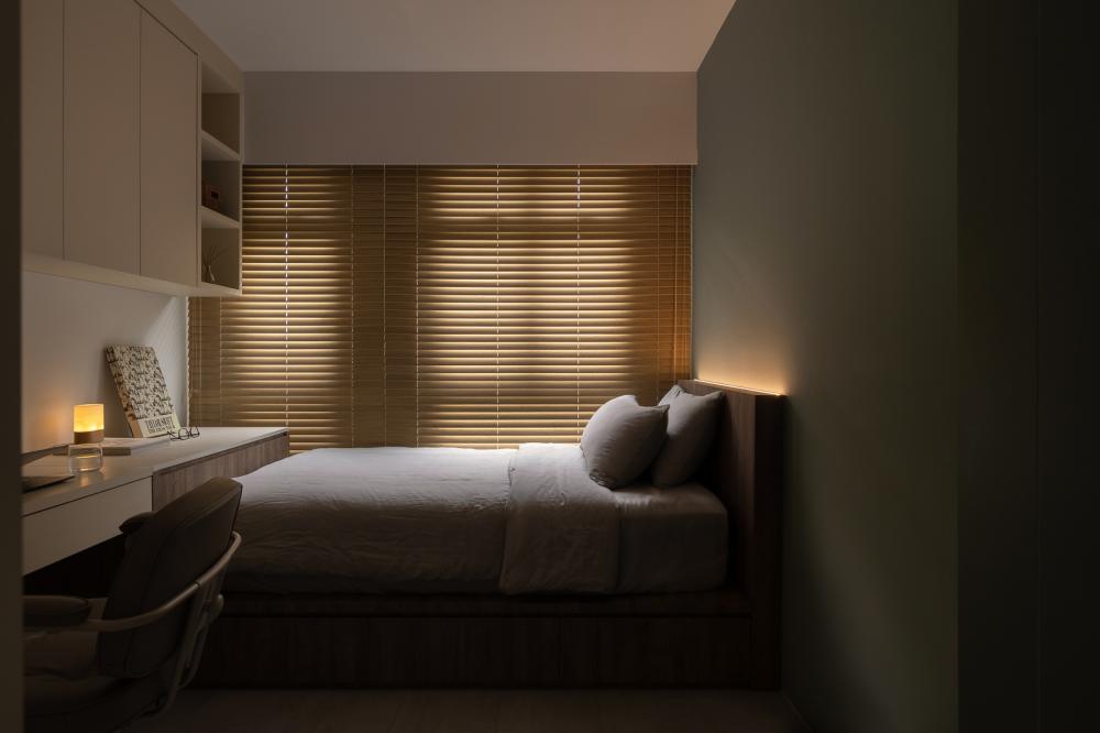 Minimalist Bedroom with Bookshelf and Platform Bed