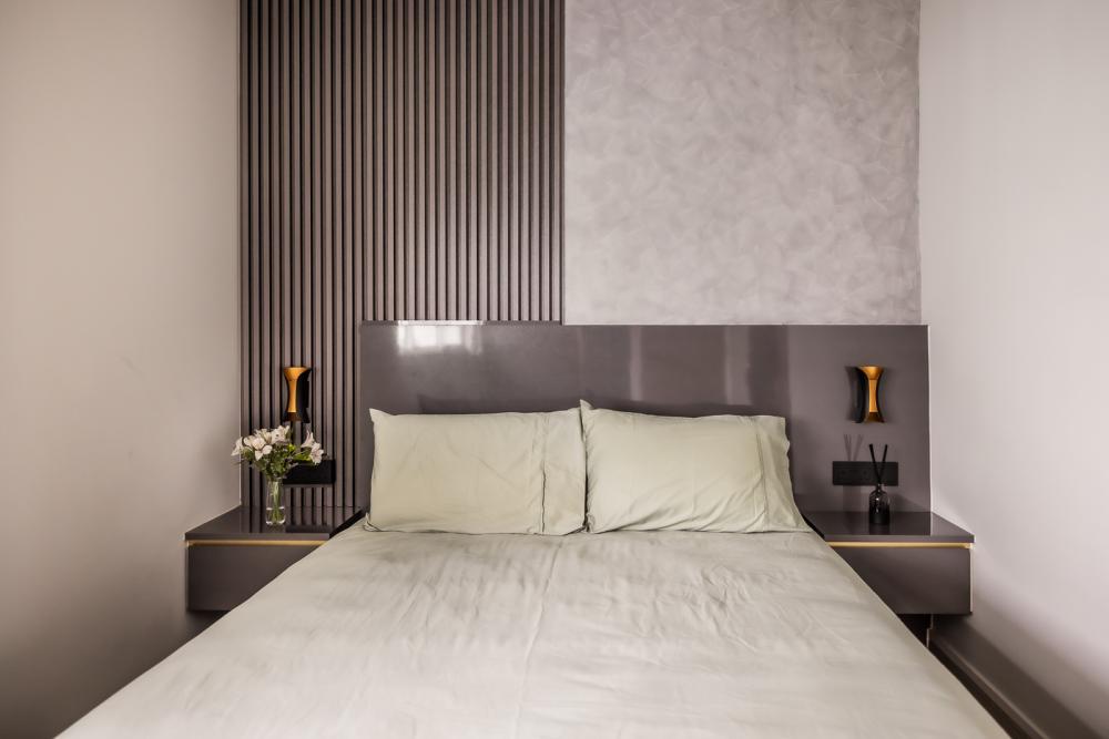 Modern Bedroom with Bedside Table and Queen Bed