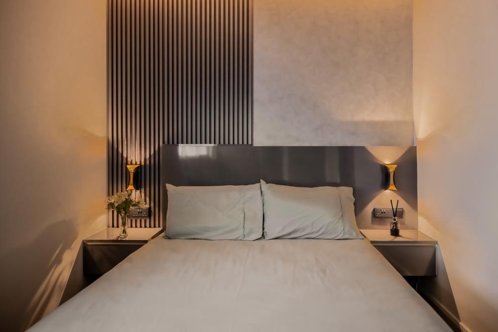 Modern Bedroom with Bedside Table and Queen Bed