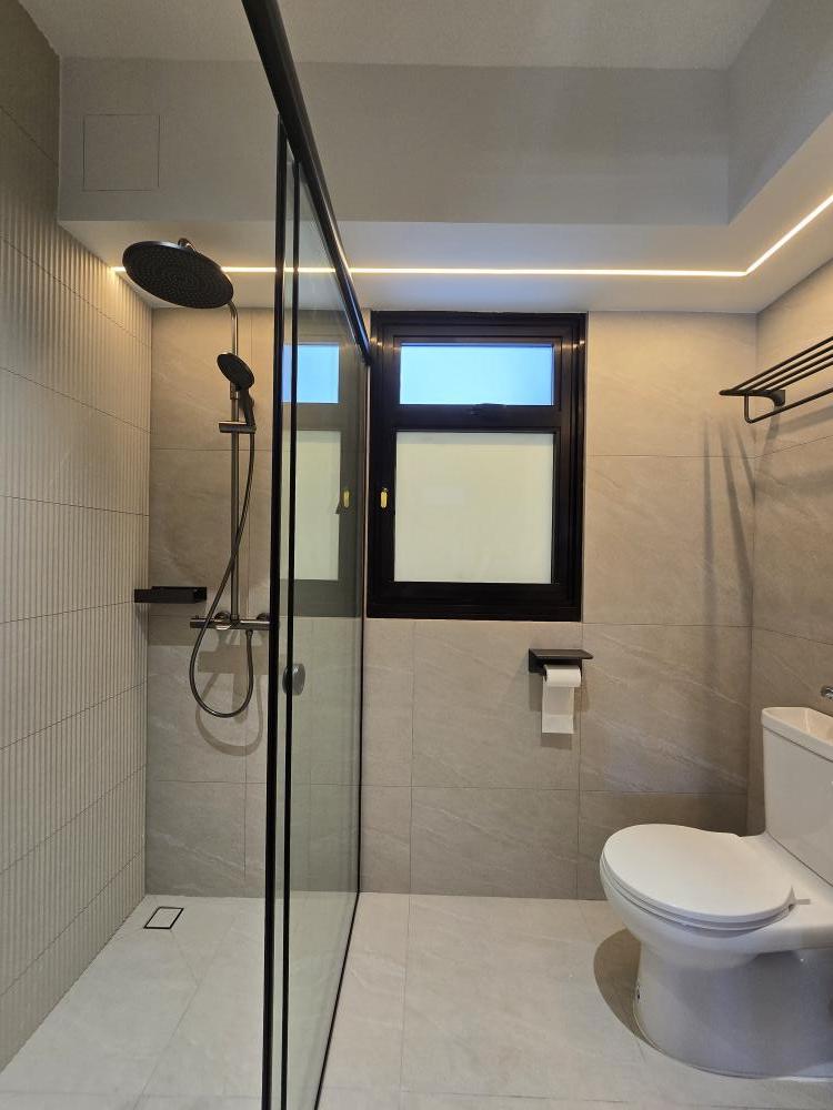 Scandinavian Bathroom with Mirror and Rainshower