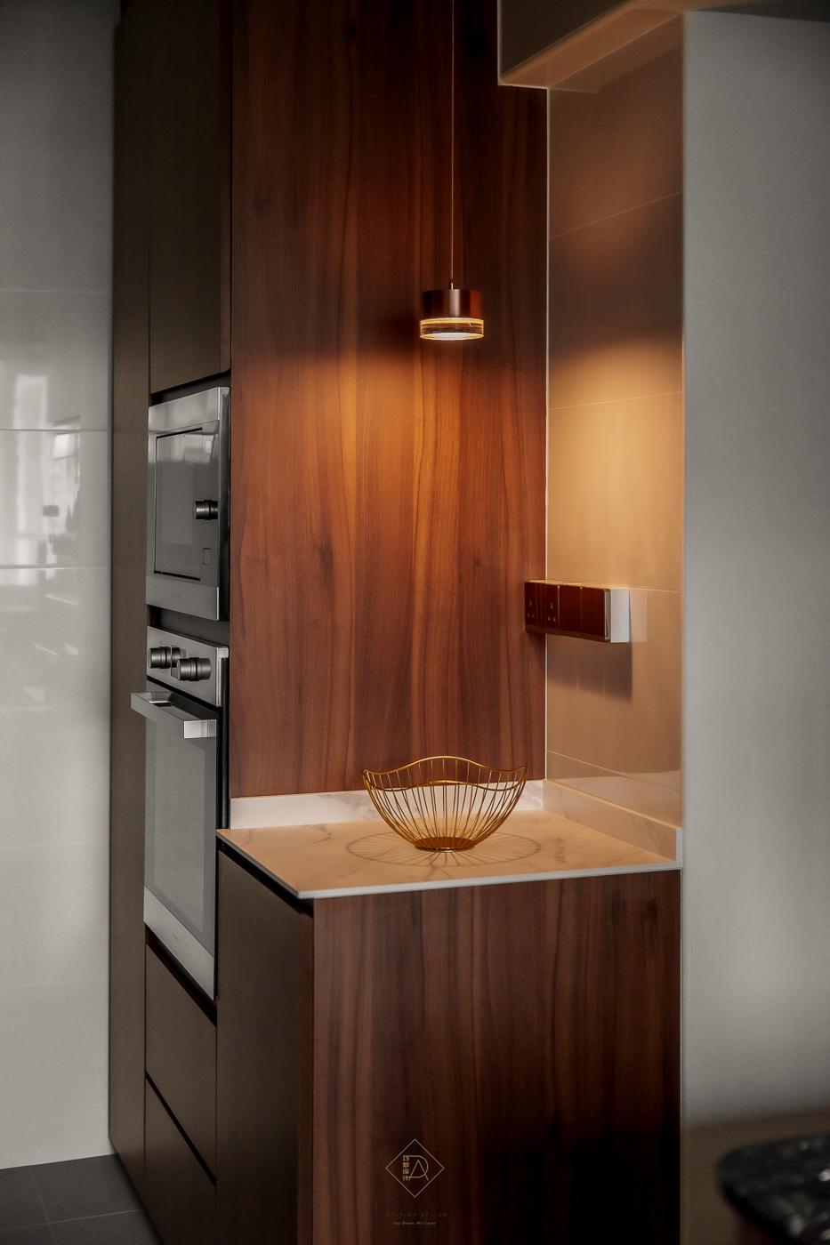 Modern Kitchen with Countertop and Homogeneous Tiles