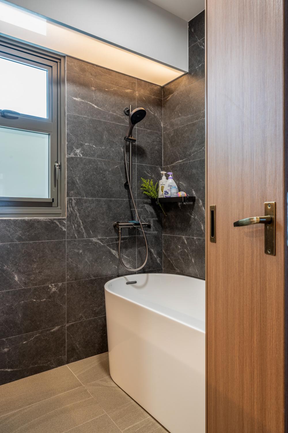 Modern Bathroom with Countertop and Homogeneous Tiles