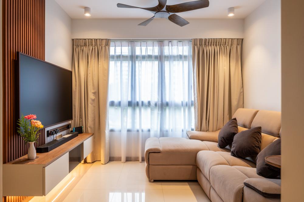 Modern Living Room with Settee and Homogeneous Tiles