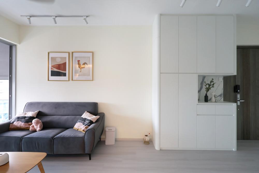 Contemporary Living Room with Vinyl Flooring and TV Console