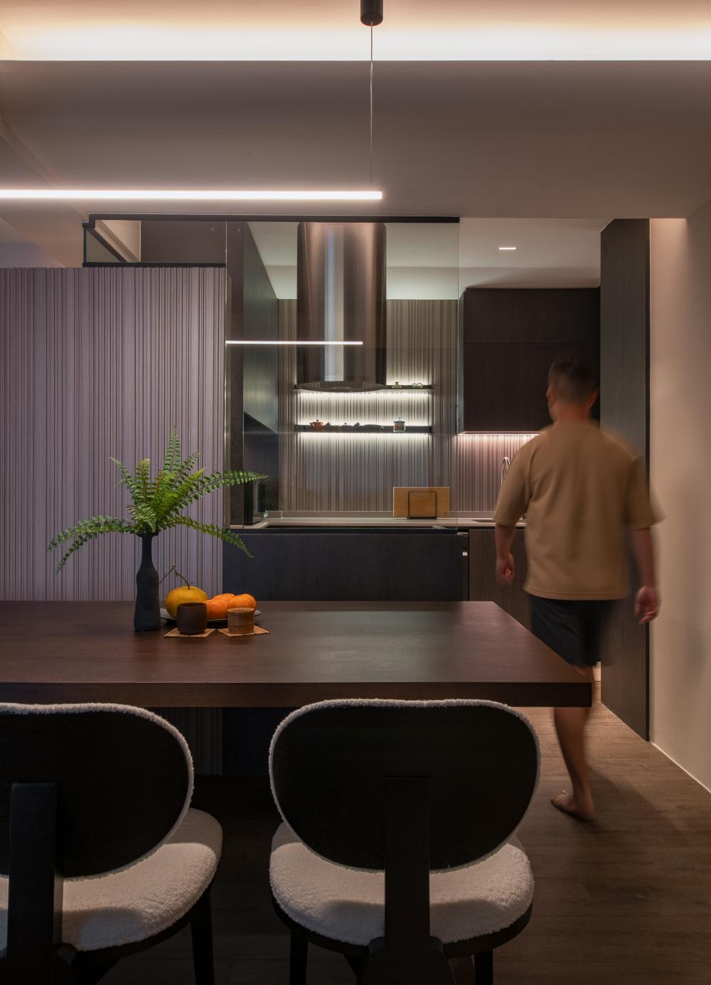 Minimalist Kitchen with Countertop and Wood Flooring