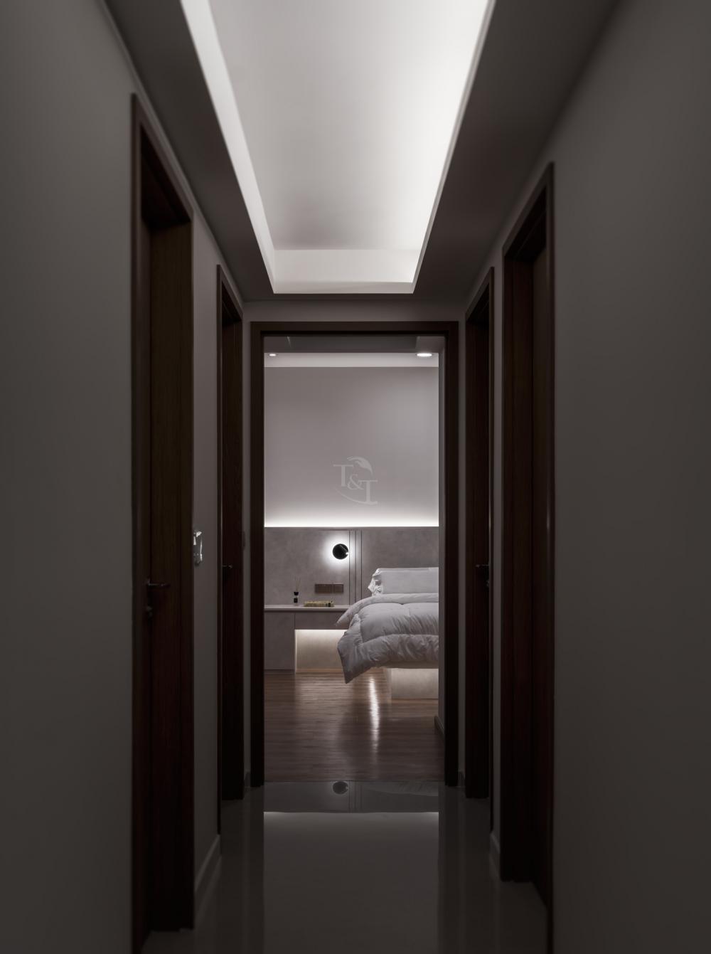 Contemporary Bedroom with Homogeneous Tiles and Drop Ceiling