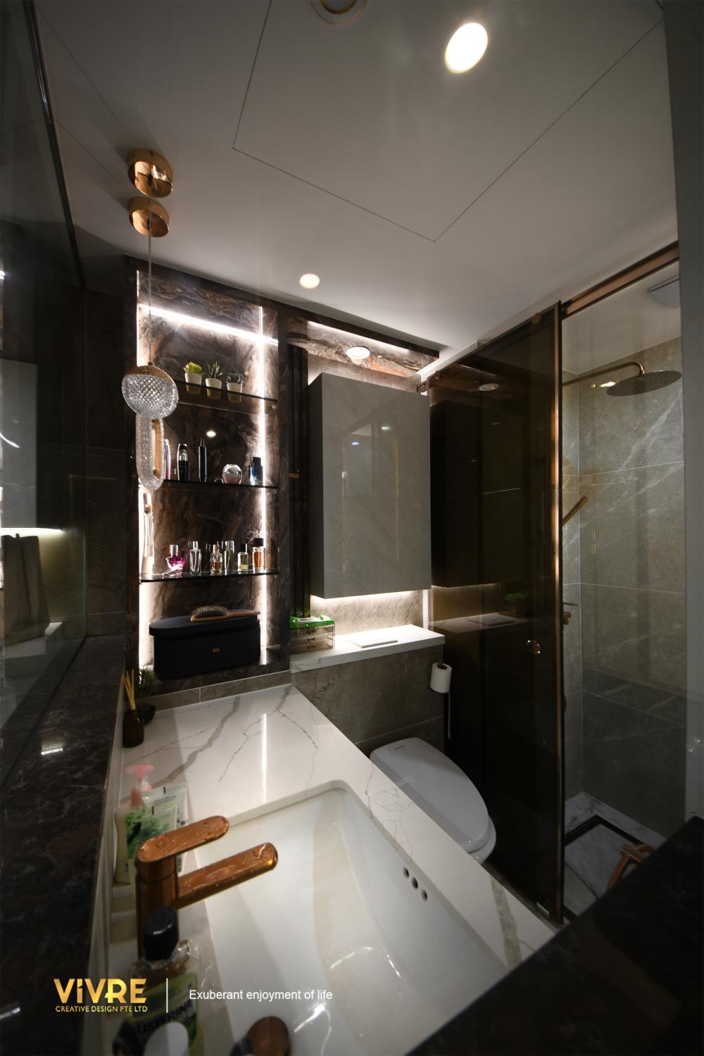 Modern Bathroom with Herringbone Tiling and Mirror