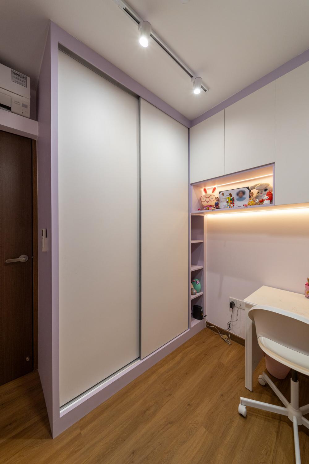 Contemporary Bedroom with Bookshelf and Wardrobe