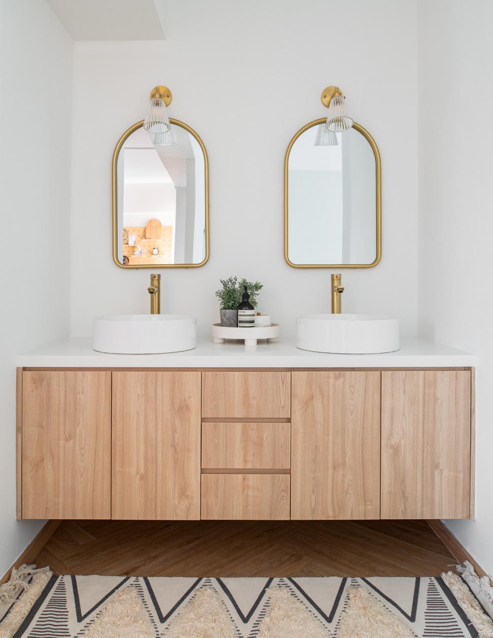 Scandinavian Bathroom with Mirror and Vanity Counter