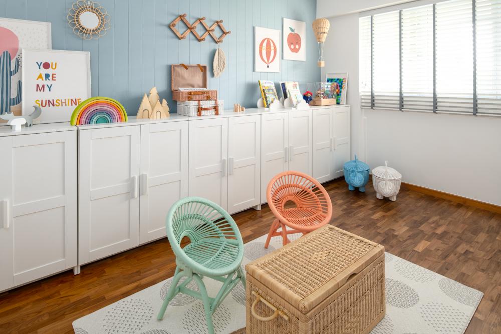Transitional Bathroom with Parquet Floor and Wood Flooring