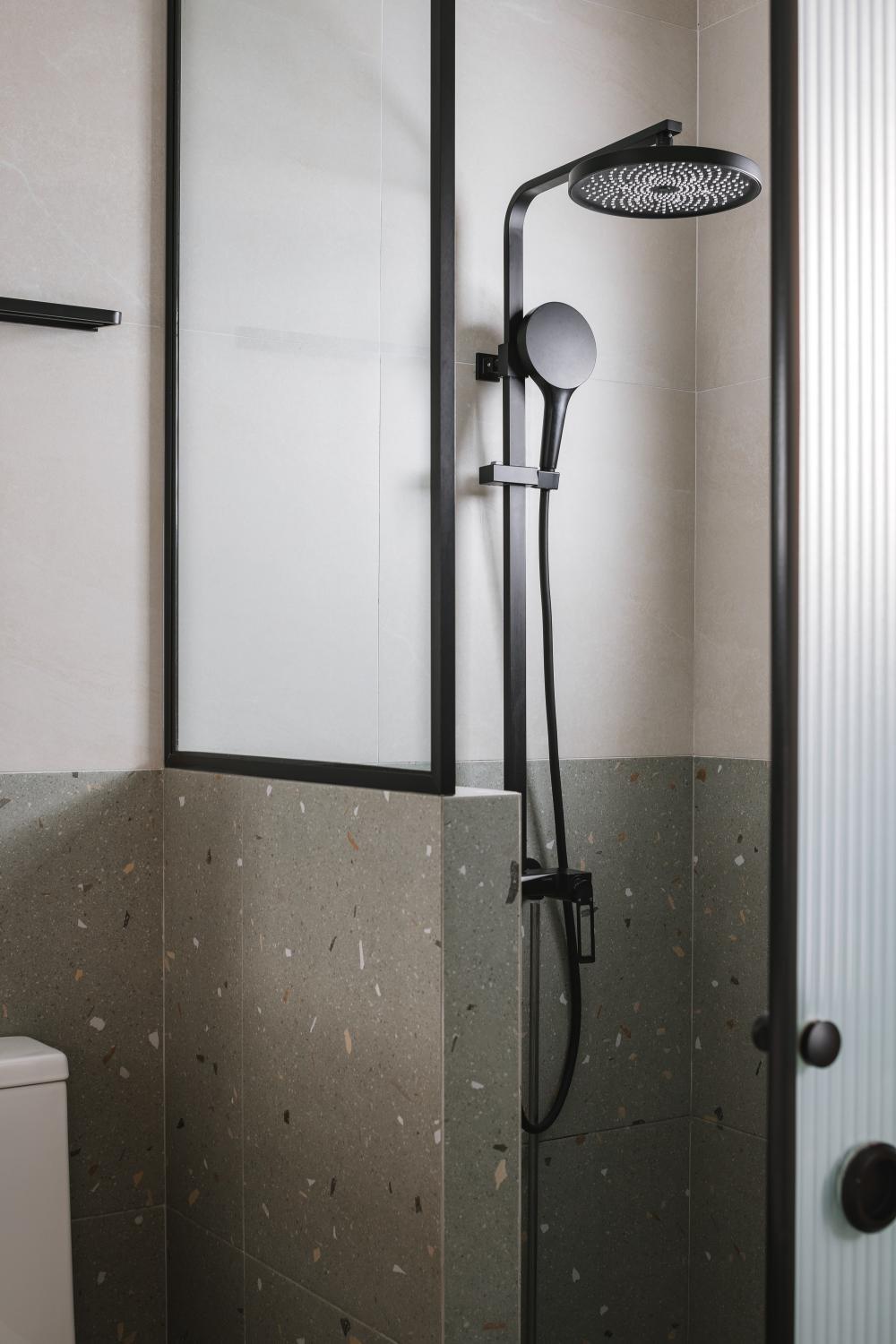 Scandinavian Bathroom with Glass Door and Bathroom Accessories